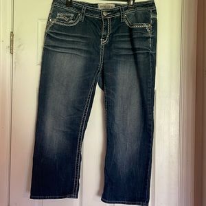 Hydraulic “Bailey” denim capri pants. Size 16